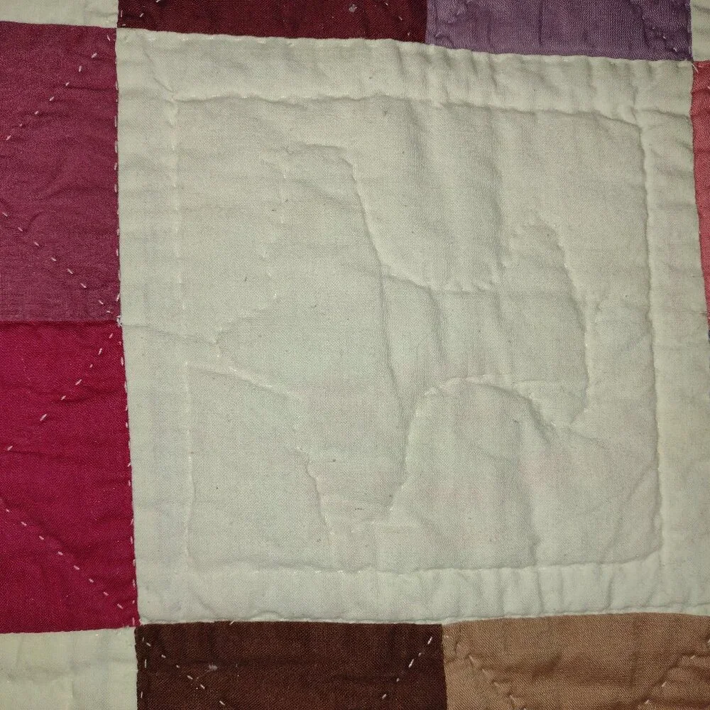 New hand made hand made beautiful lap quilt, wall hanging or baby quilt